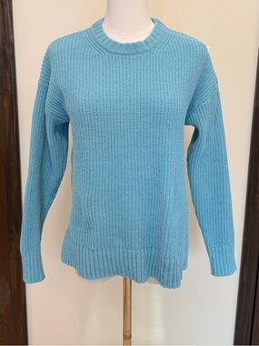 Time and Tru Light Blue Knit Crewneck Sweater